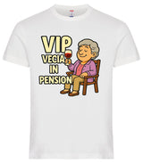 T-Shirt Personalizzabile “VIP Vecia in Pension” – Personalizzabile con Nome – PS 27431-A-147