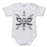 Body Neonato “Papà Tappa Il Naso Forza e Coraggio Puoi Farcela” Idea Regalo Festa del Papà PS 28180-0002