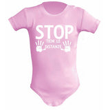 Body Neonato “Stop Tieni Le Distanze” 100% Cotone Idea Regalo Prima Infanzia PS 28180-0005