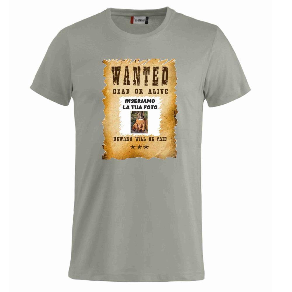 T-Shirt “Wanted Dead or Alive” Personalizzata con la Tua Foto – Mod. PS 27431-A061 - PRS
