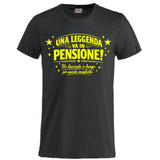 T-Shirt Personalizzabile “Una Leggenda va in pensione” – Personalizzabile con Nome – PS 27431-A-144