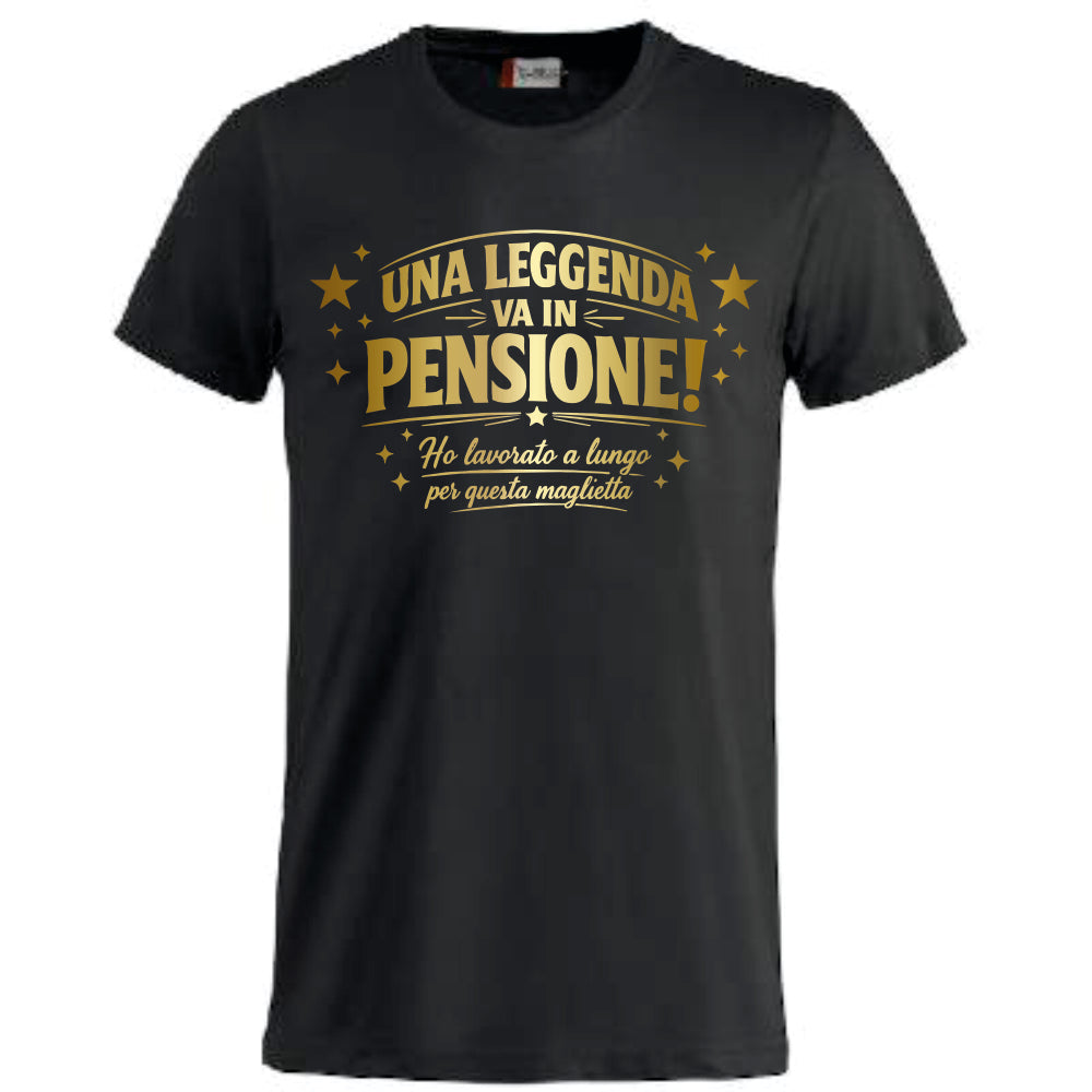 T-Shirt Personalizzabile “Una Leggenda va in pensione” – Personalizzabile con Nome – PS 27431-A-144