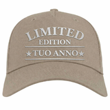 Cappellino Baseball AT Shot Personalizzato con Anno di Nascita Ricamato – PS 41411-002