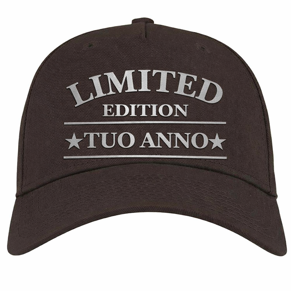 Cappellino Baseball AT Shot Personalizzato con Anno di Nascita Ricamato – PS 41411-002