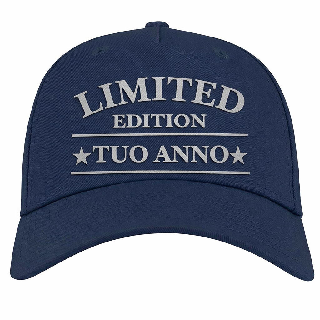 Cappellino Baseball AT Shot Personalizzato con Anno di Nascita Ricamato – PS 41411-002