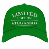 Cappellino Baseball AT Shot Personalizzato con Anno di Nascita Ricamato – PS 41411-002