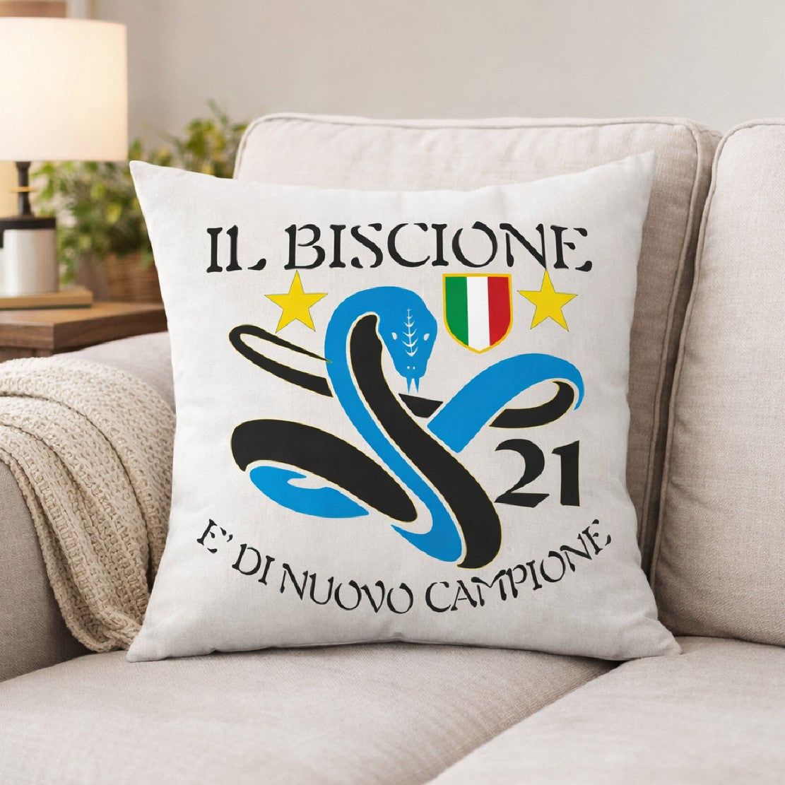 Cuscino Calcio Inter Campioni d’Italia 2026 – 21 Scudetti Seconda Stella – 38×38 cm – PS 10746-INT01