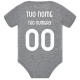 Body Neonato Stile Rovesciata Calcio Personalizzabile Con Nome e Numero 100% Cotone PS 28180-029