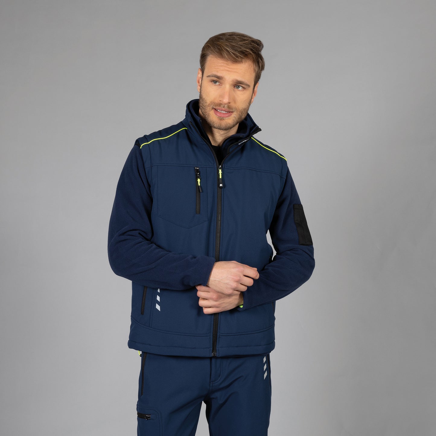 Gilet Pinzolo Softshell 3 Strati Impermeabile Imbottito Personalizzabile Con Logo o Scritta JRC PS 40614 PRS (Copia)