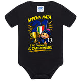 Body Scudetto Calcio Appena Nata e' Ho Gia Vinto Il Campionato NeroAzzurri Campioni D'Italia 2025/2026 21 Scudetti PS 28180-INT-11